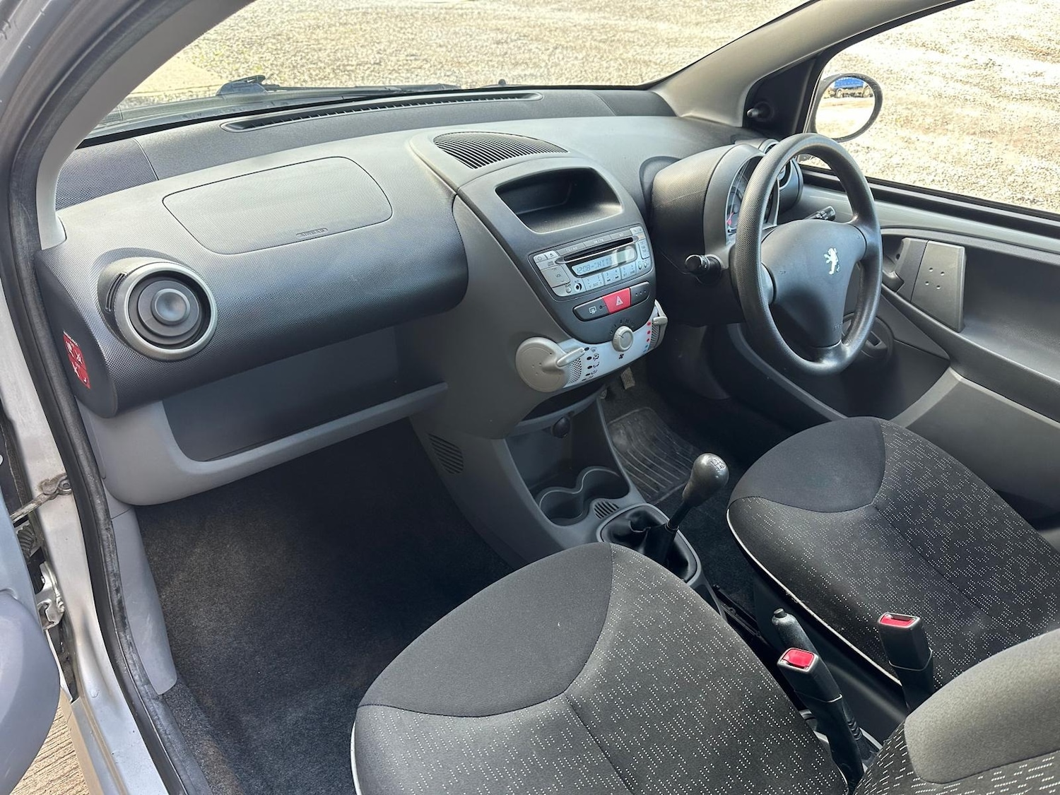 Used Peugeot 107 2011 for sale - 77436362: Photo 23