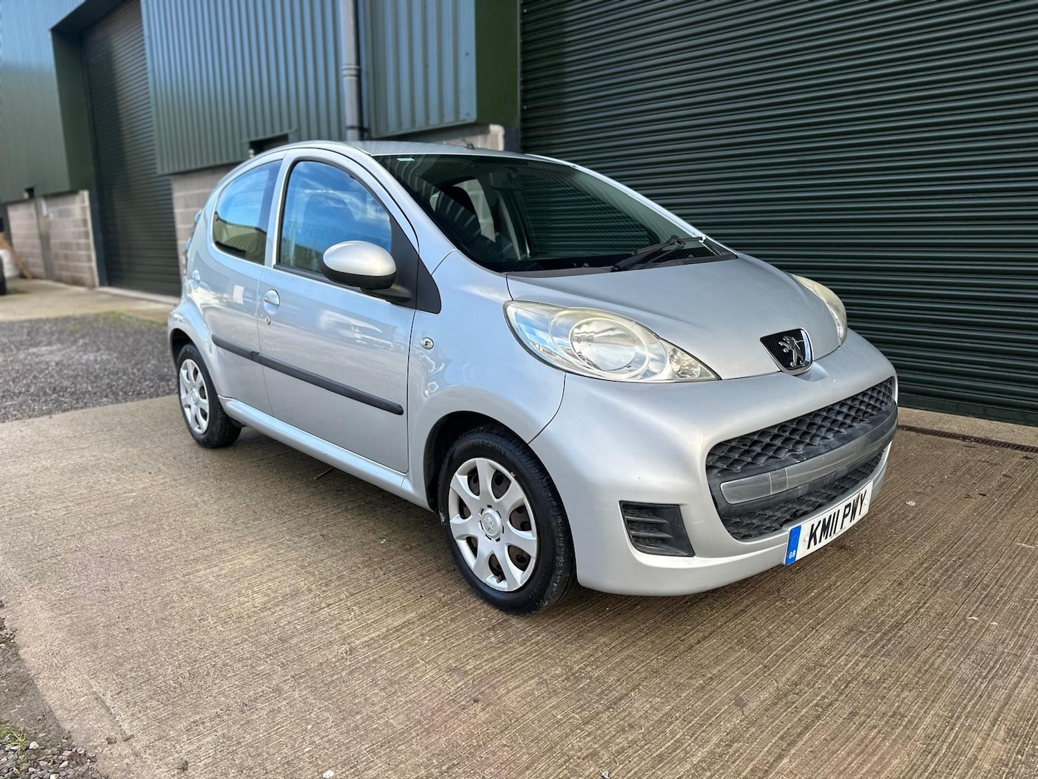 Used Peugeot 107 2011 for sale - 77436362: Photo 4