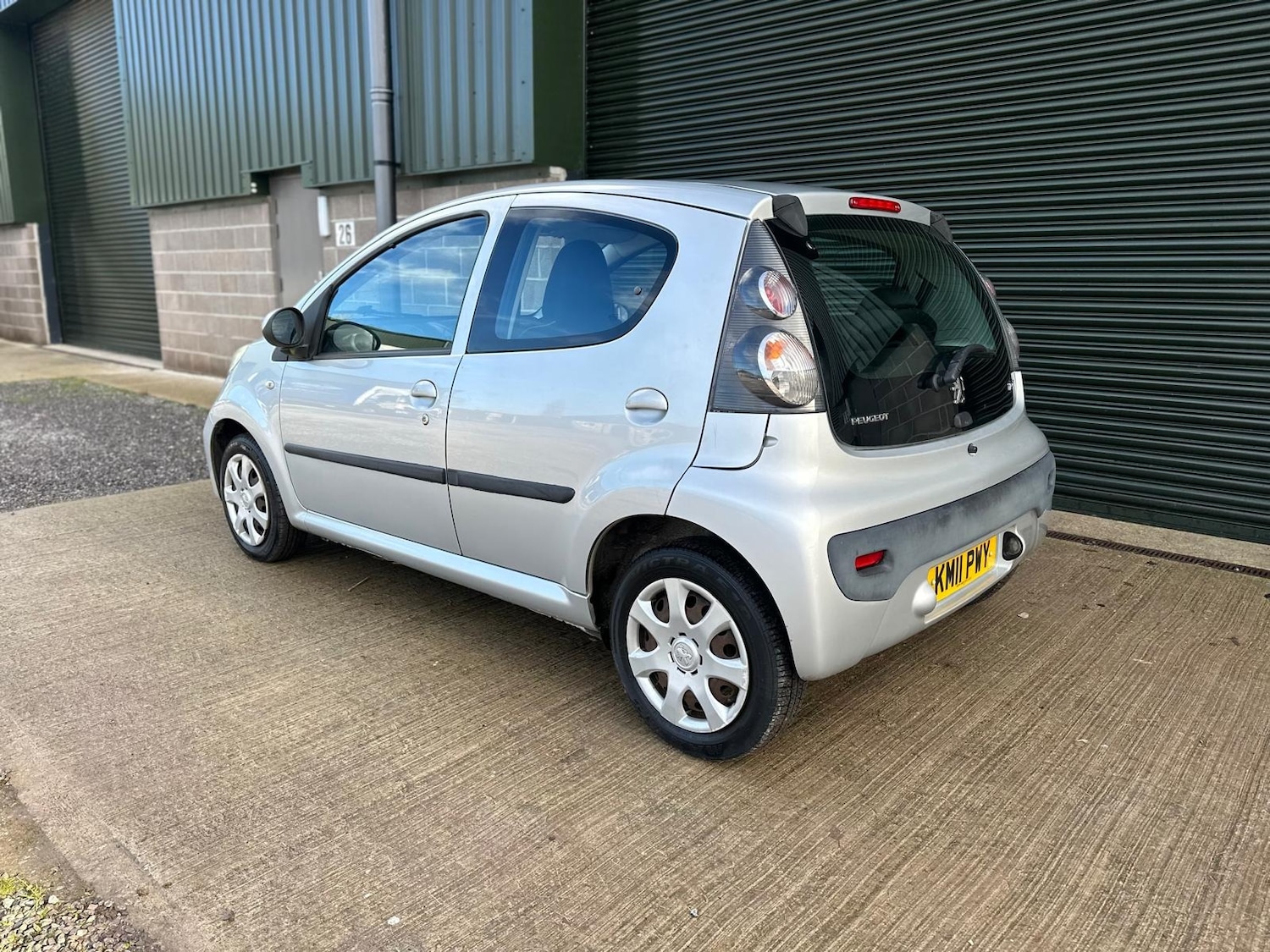Used Peugeot 107 2011 for sale - 77436362: Photo 9
