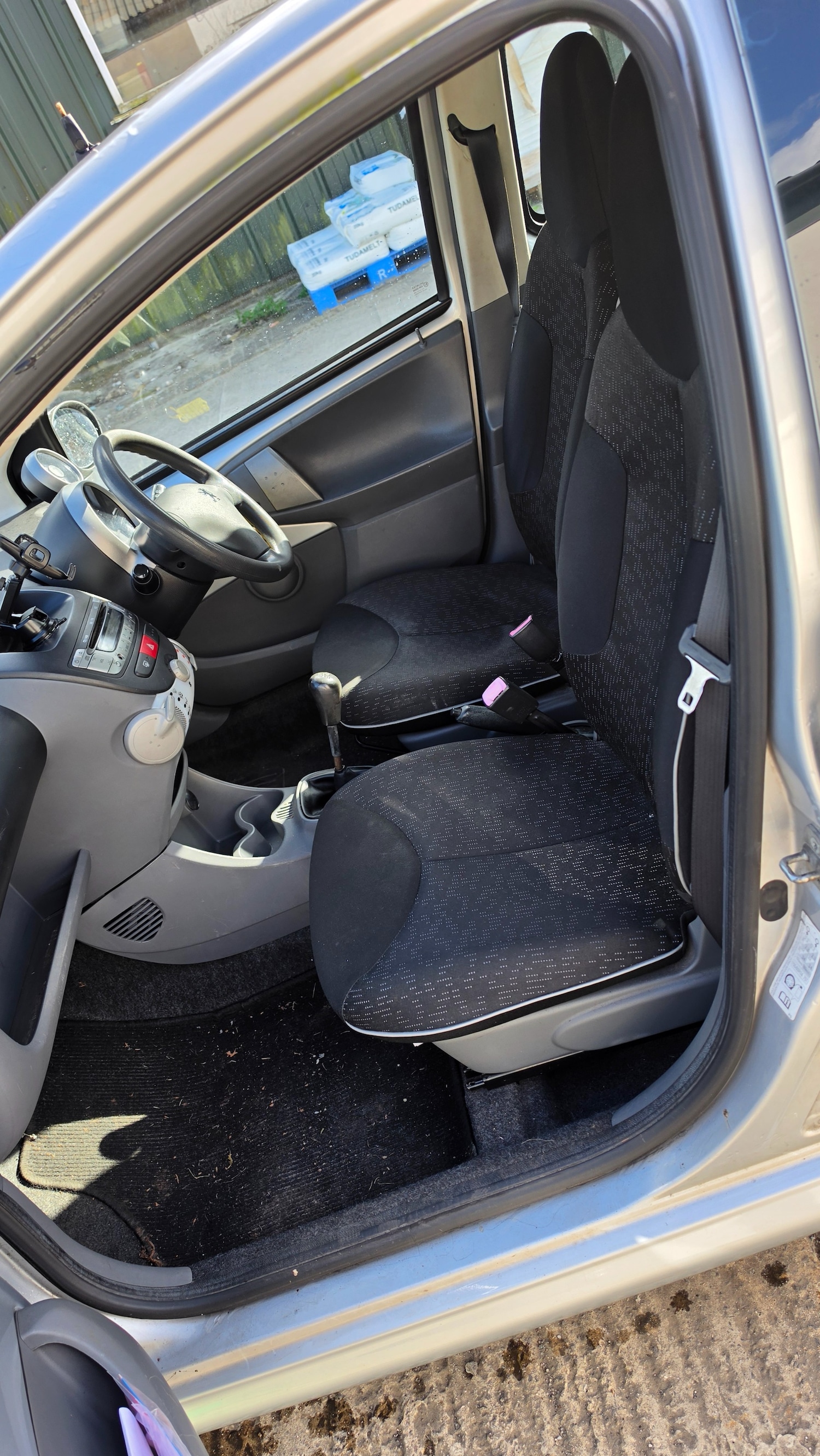 Used Peugeot 107 2010 for sale - 77466109: Photo 10