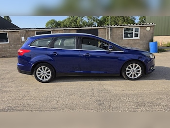 Used Ford Focus 2016 for sale - 79205472: Photo