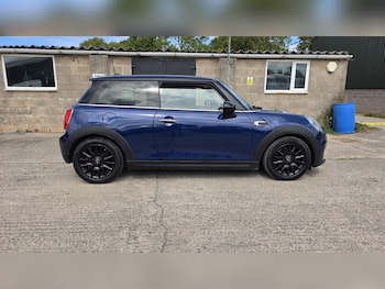 Used MINI Hatch 2015 for sale - 79542023: Photo