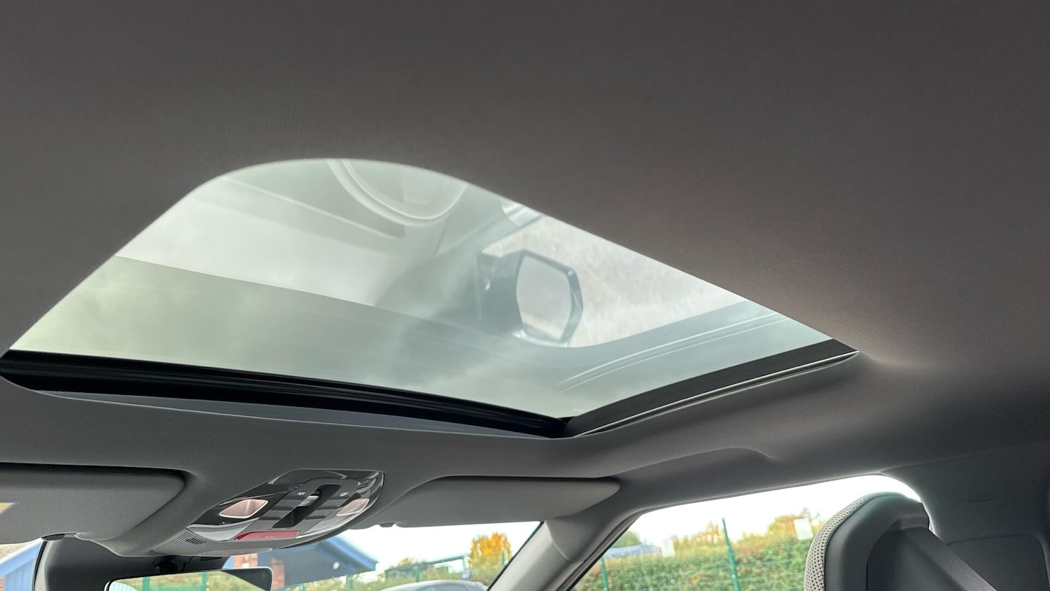 Used Kia EV3 2025 for sale - 76307103: Photo 28