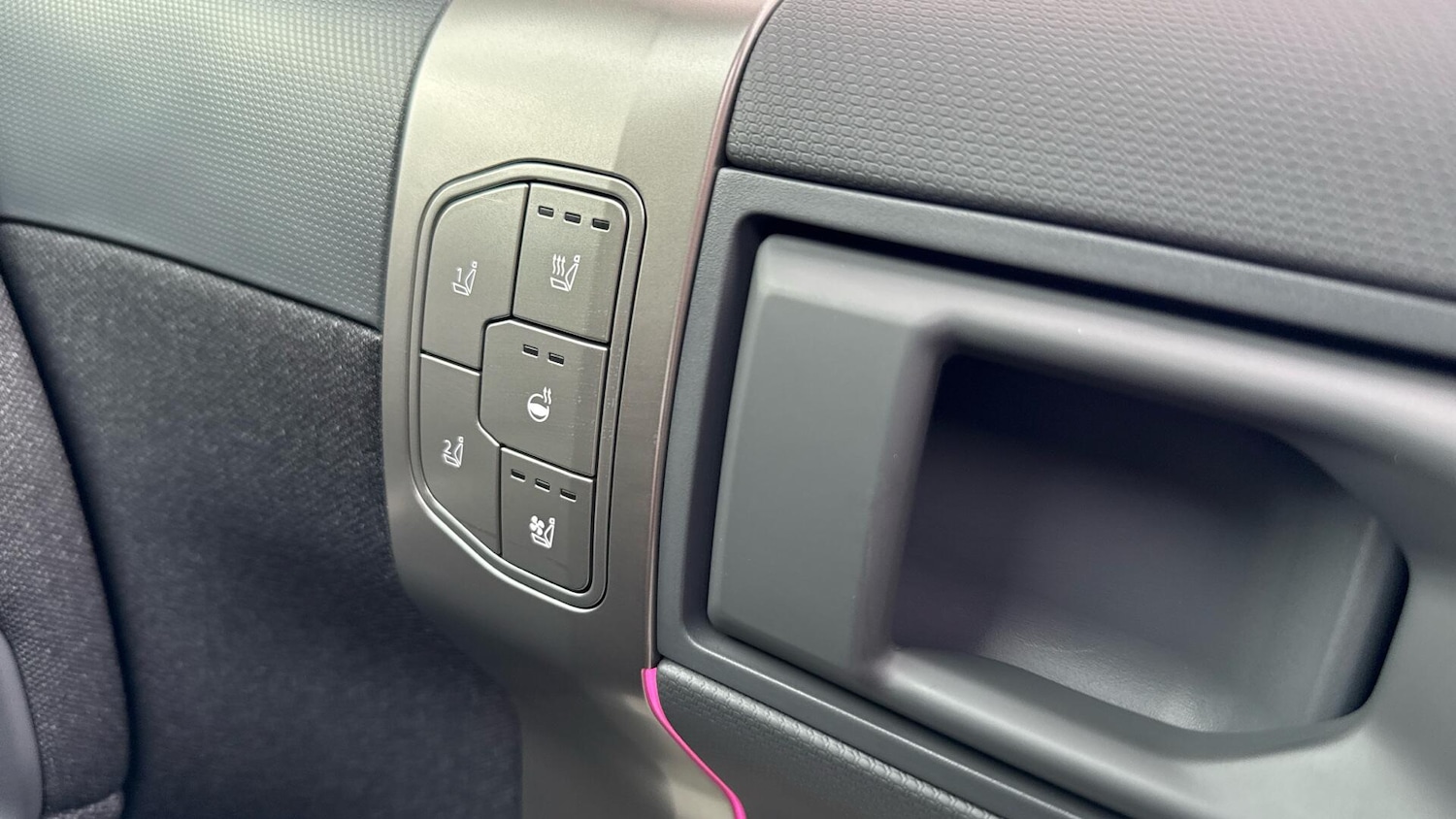 Used Kia EV3 2025 for sale - 76307103: Photo 44