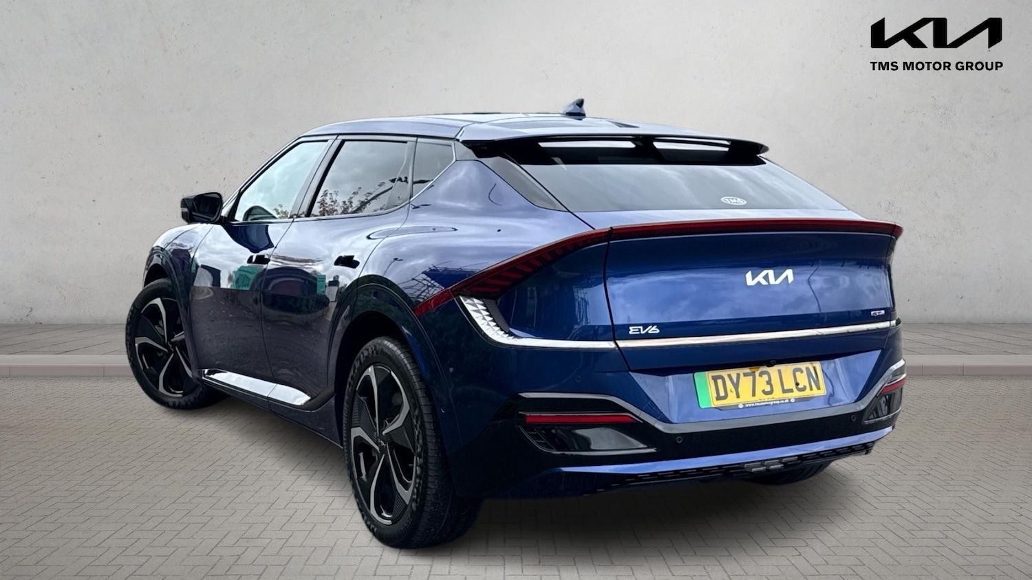 Used Kia EV6 2023 for sale - 76388672: Photo 2