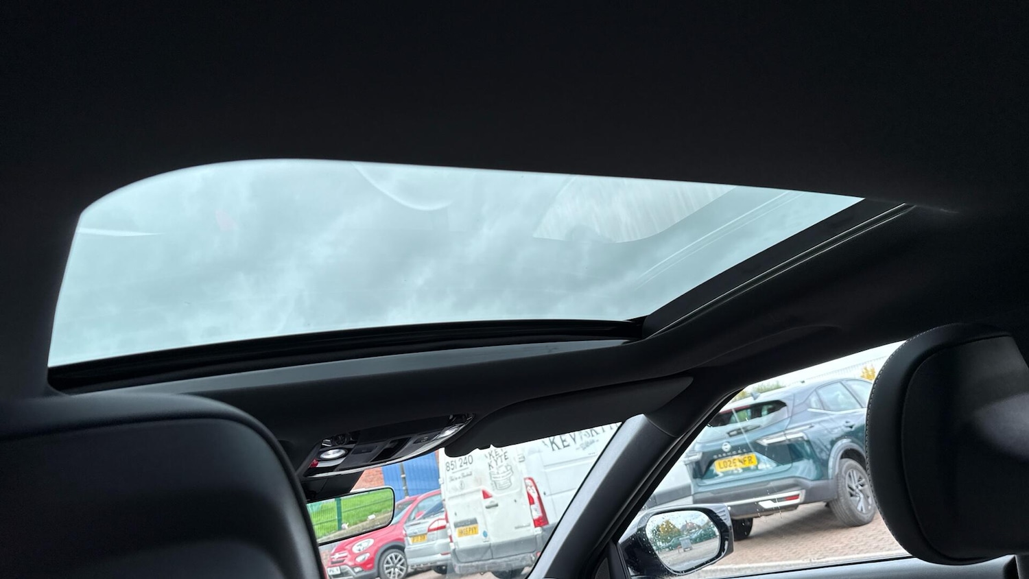 Used Kia EV6 2023 for sale - 76388672: Photo 25