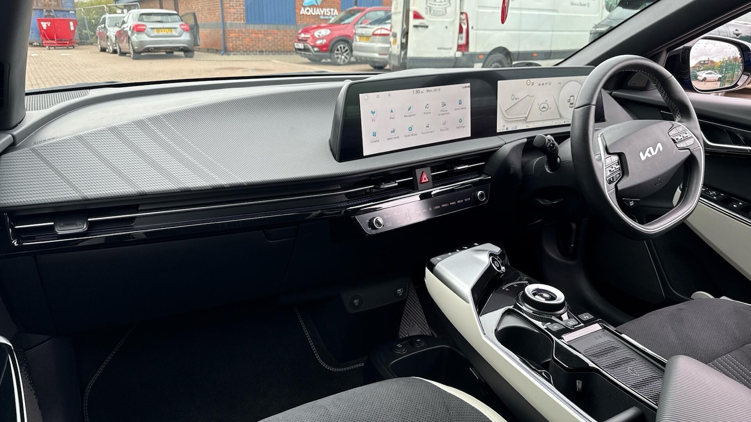 Used Kia EV6 2023 for sale - 76388672: Photo 3