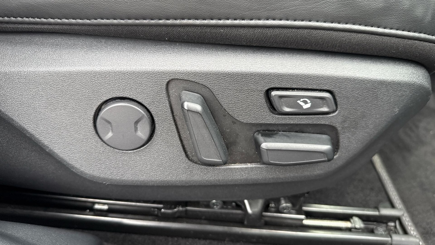 Used Kia EV6 2023 for sale - 76388672: Photo 38