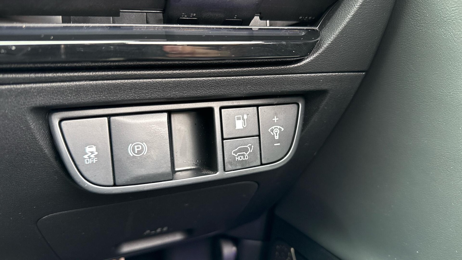 Used Kia EV6 2023 for sale - 76388672: Photo 41