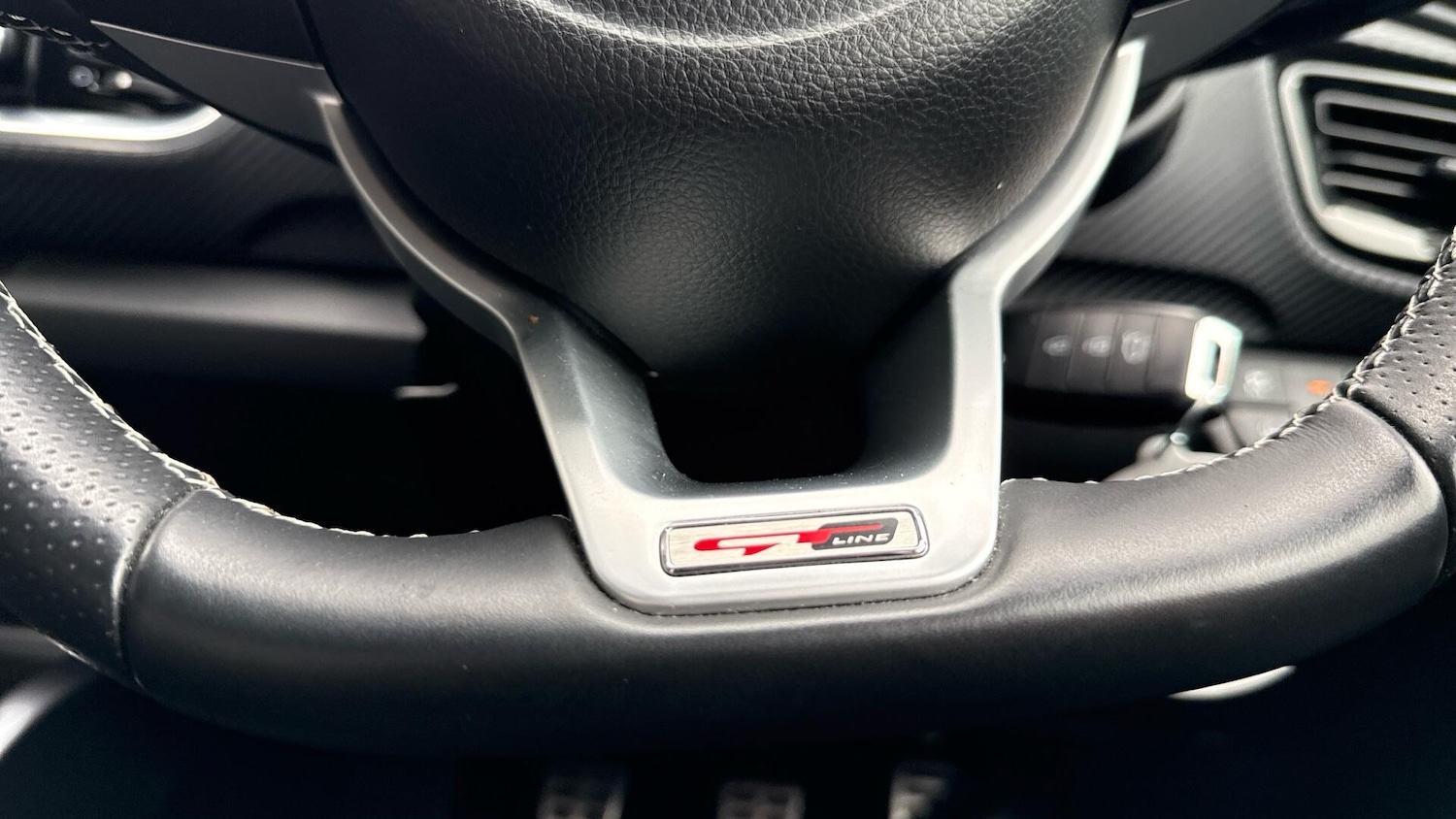 Used Kia Stonic 2022 for sale - 76307204: Photo 39