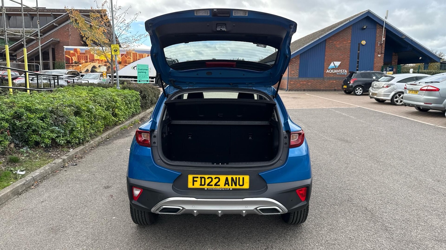 Used Kia Stonic 2022 for sale - 76307204: Photo 8