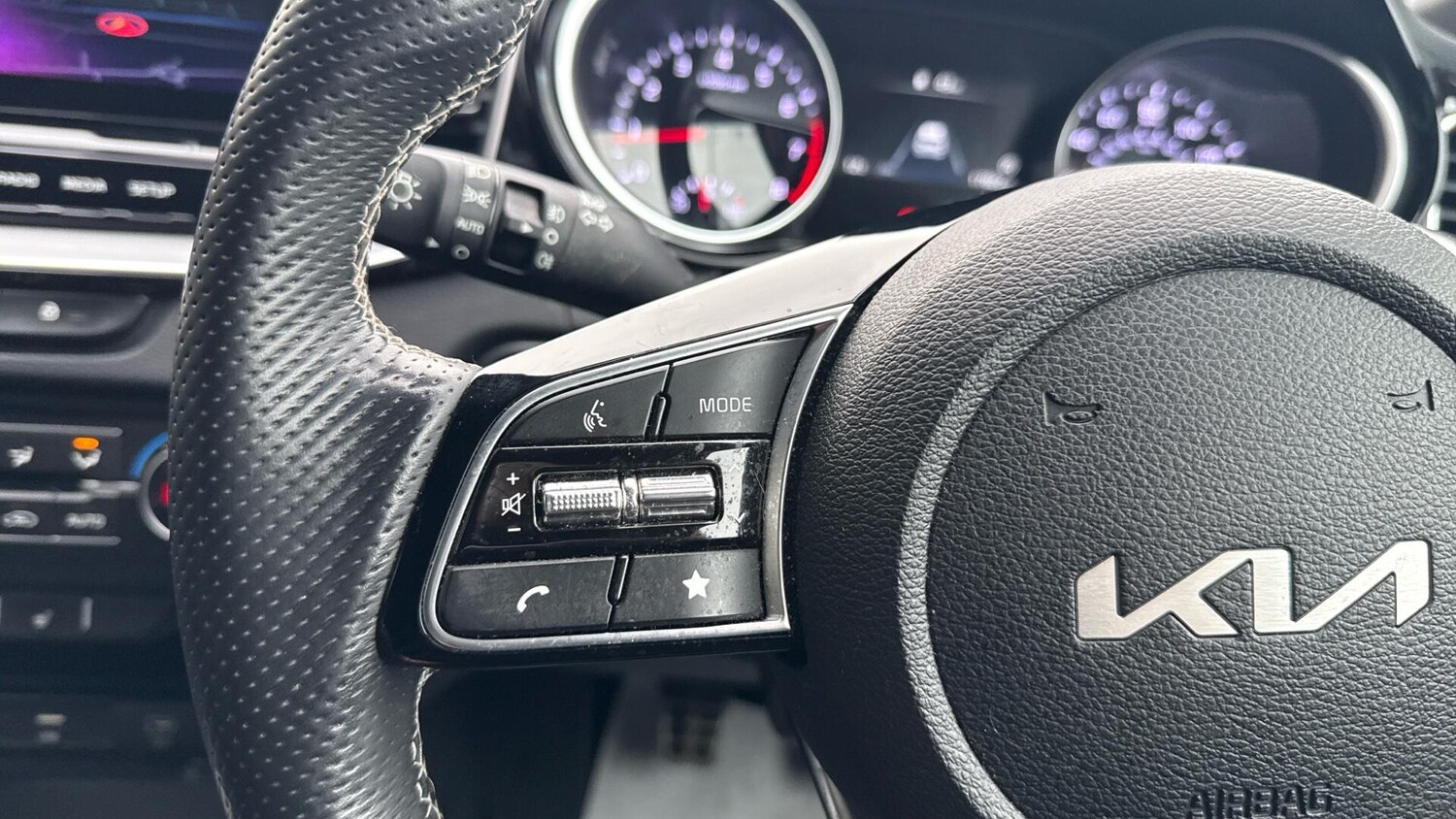 Used Kia Ceed 2022 for sale - 76976560: Photo 39