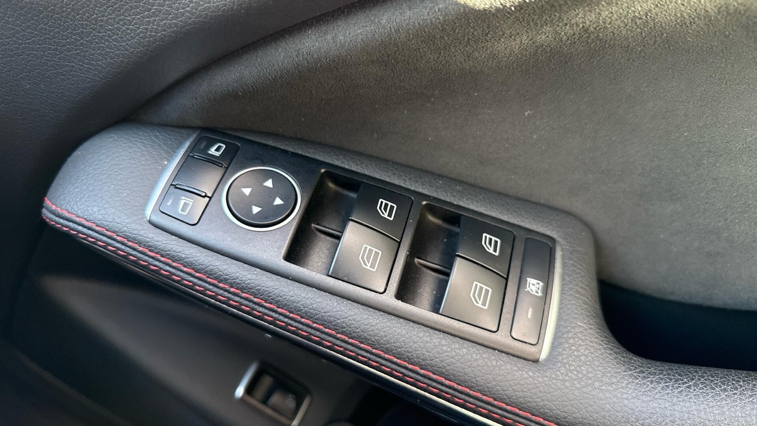 Used Mercedes-Benz GLA 2020 for sale - 76549826: Photo 33