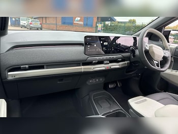 Used Kia EV3 2025 for sale - 76484406: Photo