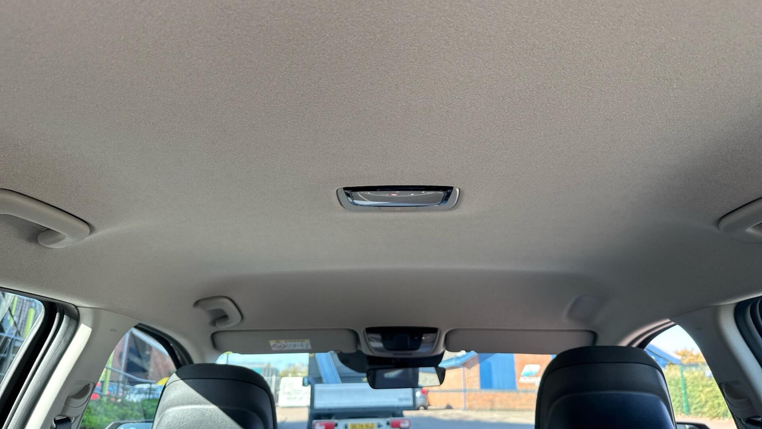 Used Kia Niro 2025 for sale - 76306995: Photo 11