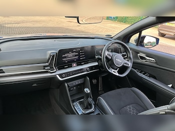 Used Kia Sportage 2024 for sale - 77673110: Photo