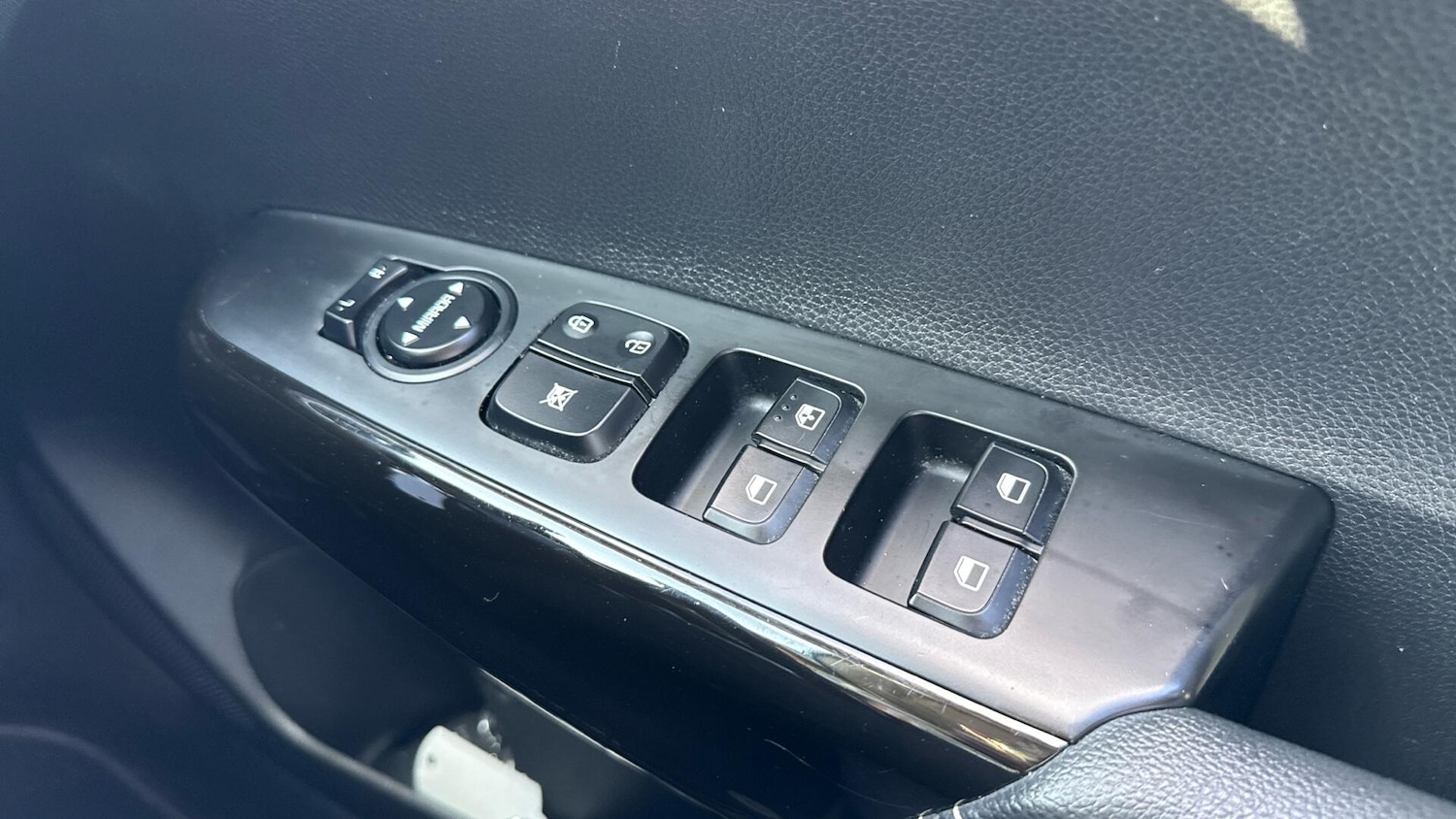 Used Kia Picanto 2019 for sale - 76307528: Photo 31