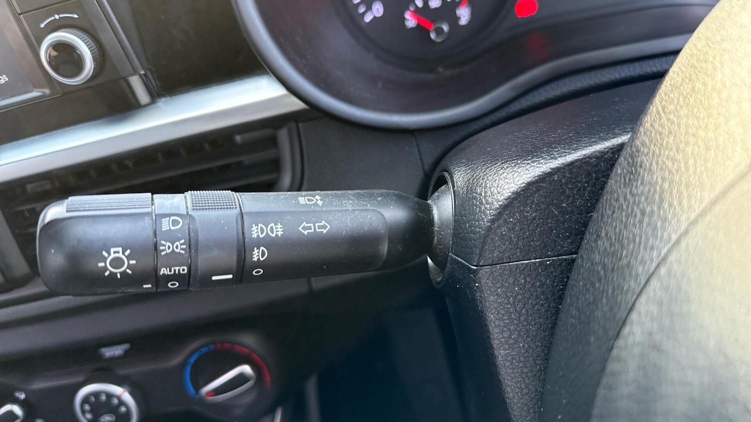 Used Kia Picanto 2019 for sale - 76307528: Photo 34