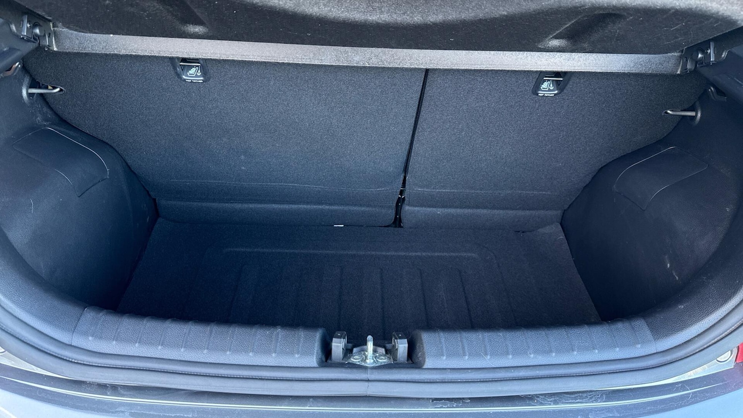 Used Kia Picanto 2022 for sale - 76388892: Photo 27