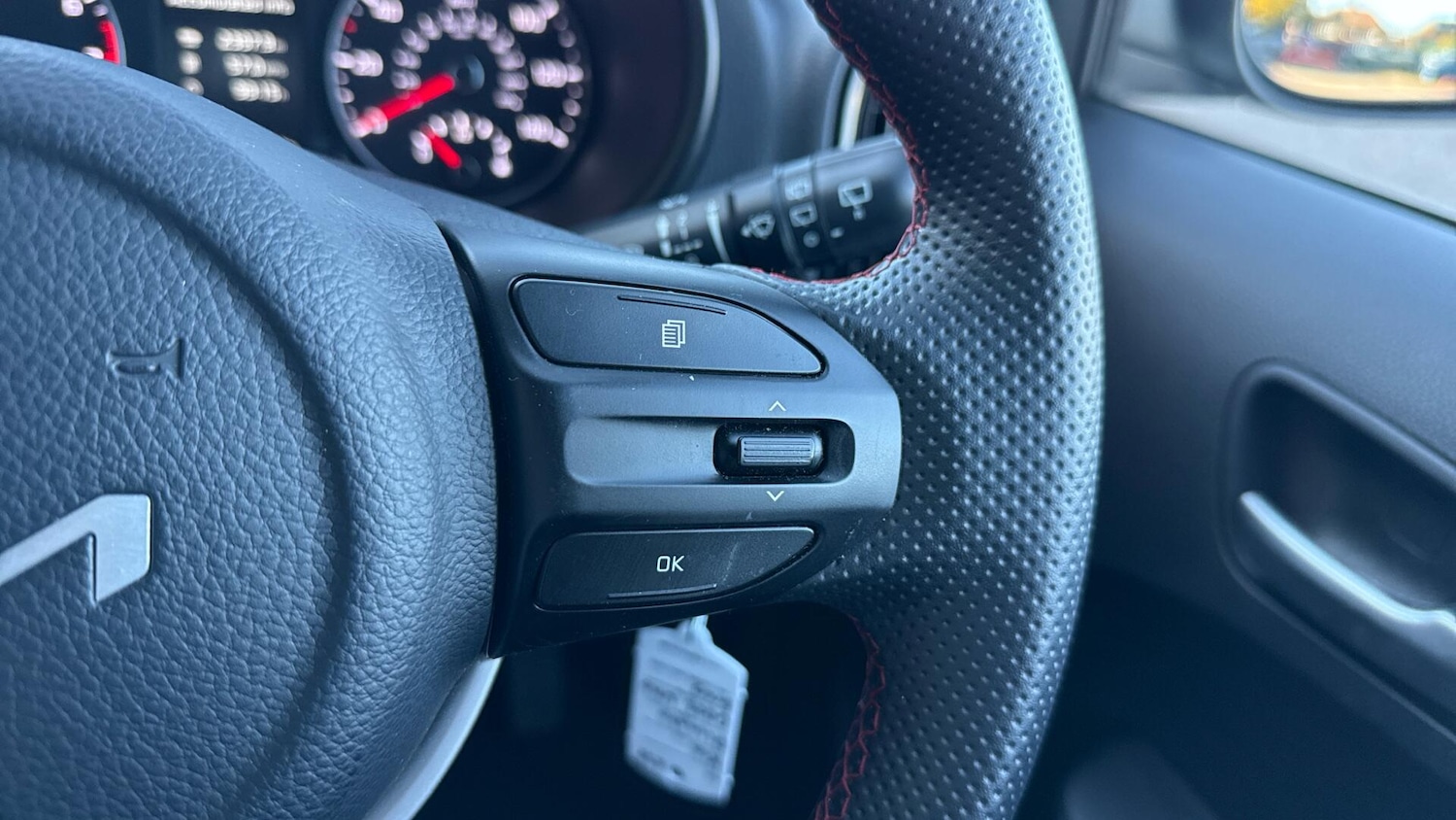 Used Kia Picanto 2022 for sale - 76388892: Photo 36