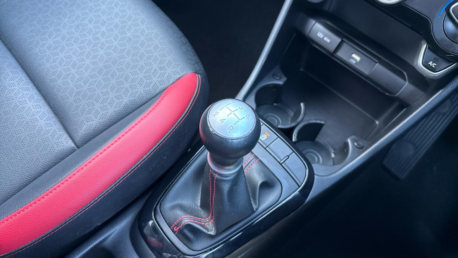 Used Kia Picanto 2022 for sale - 76388892: Photo 42