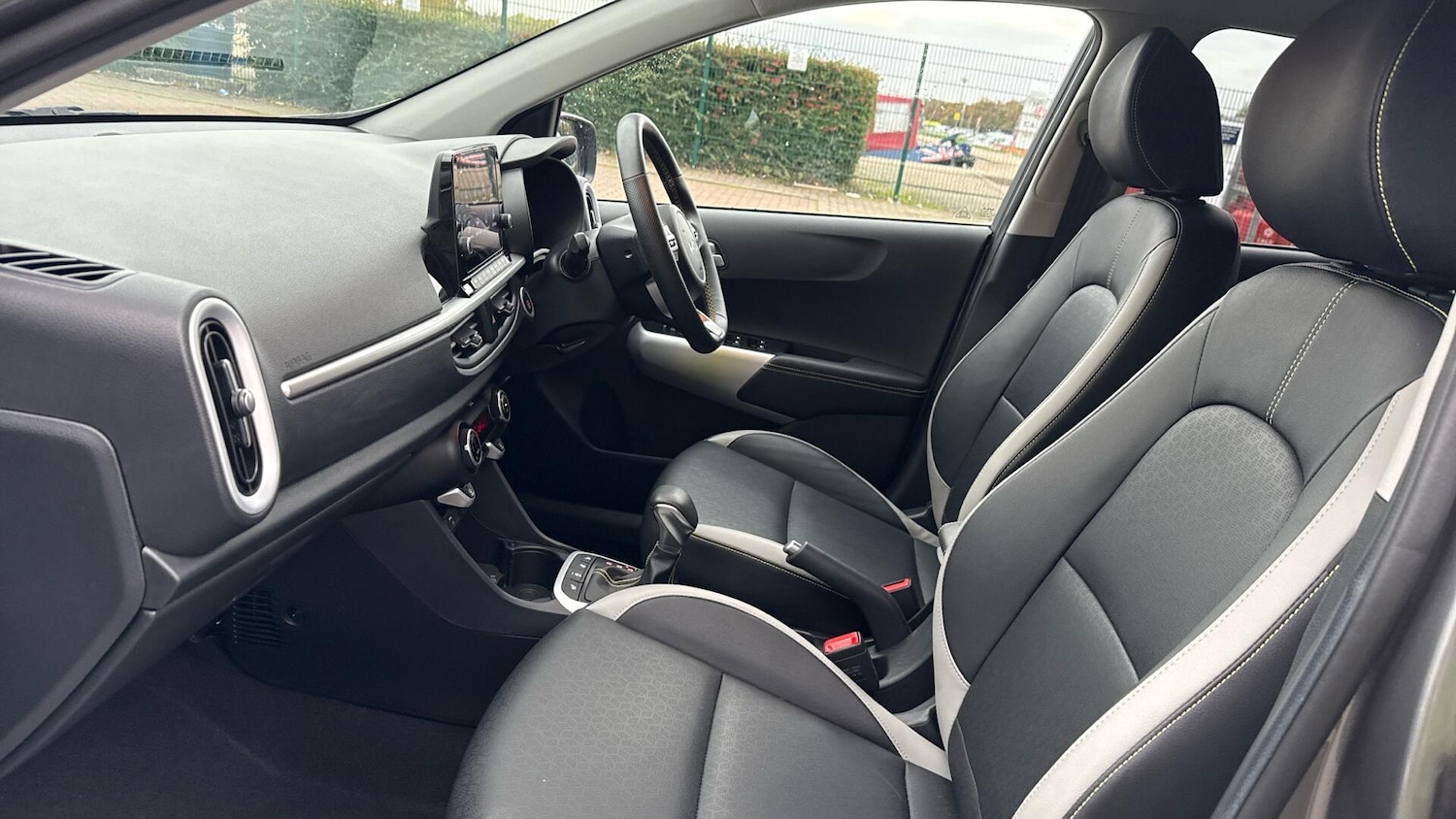 Used Kia Picanto 2023 for sale - 76318246: Photo 20