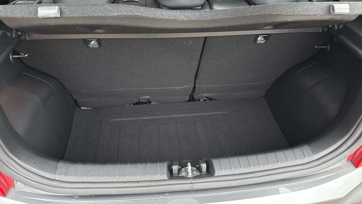 Used Kia Picanto 2023 for sale - 76318246: Photo 28