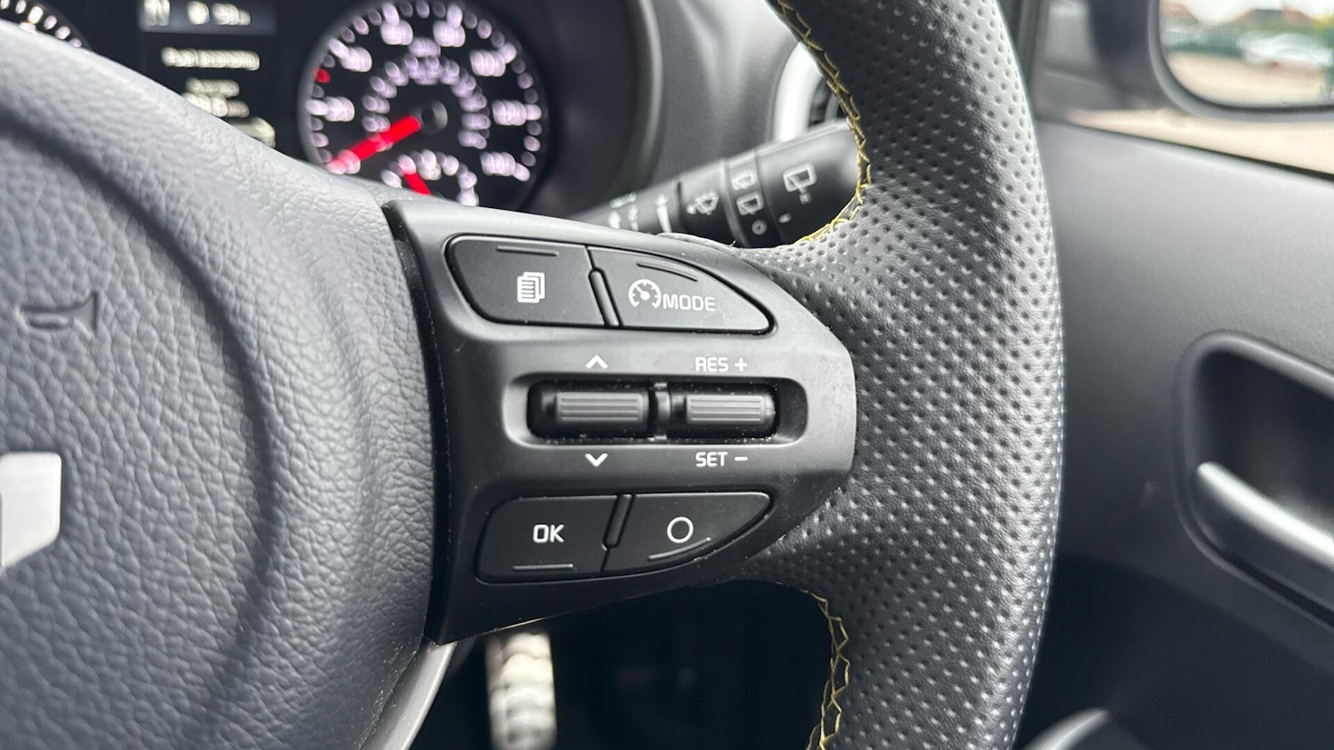 Used Kia Picanto 2023 for sale - 76318246: Photo 36