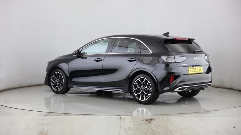 Used Kia Ceed 2025 for sale - 77156325: Photo 2