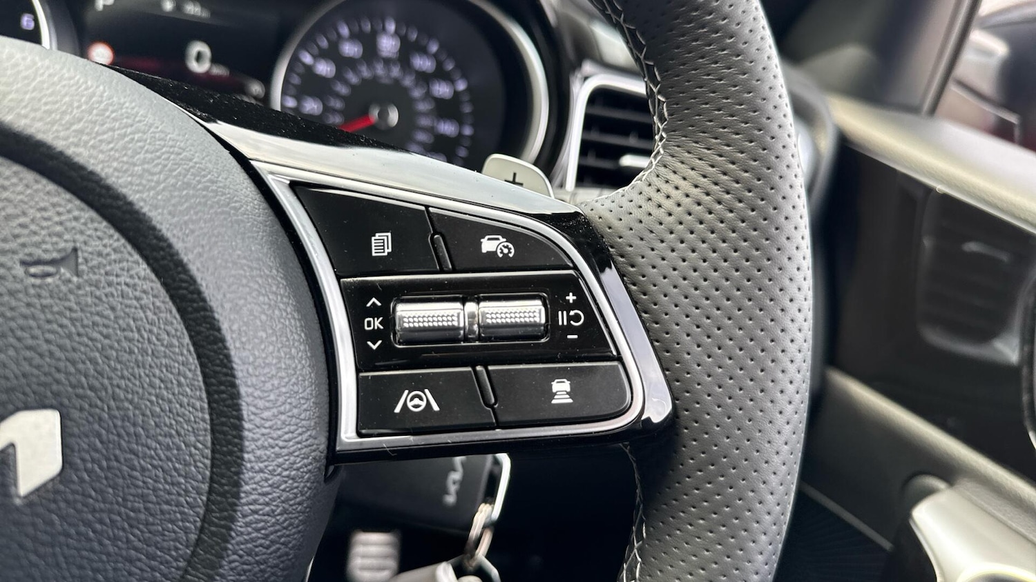 Used Kia Ceed 2025 for sale - 76306190: Photo 38