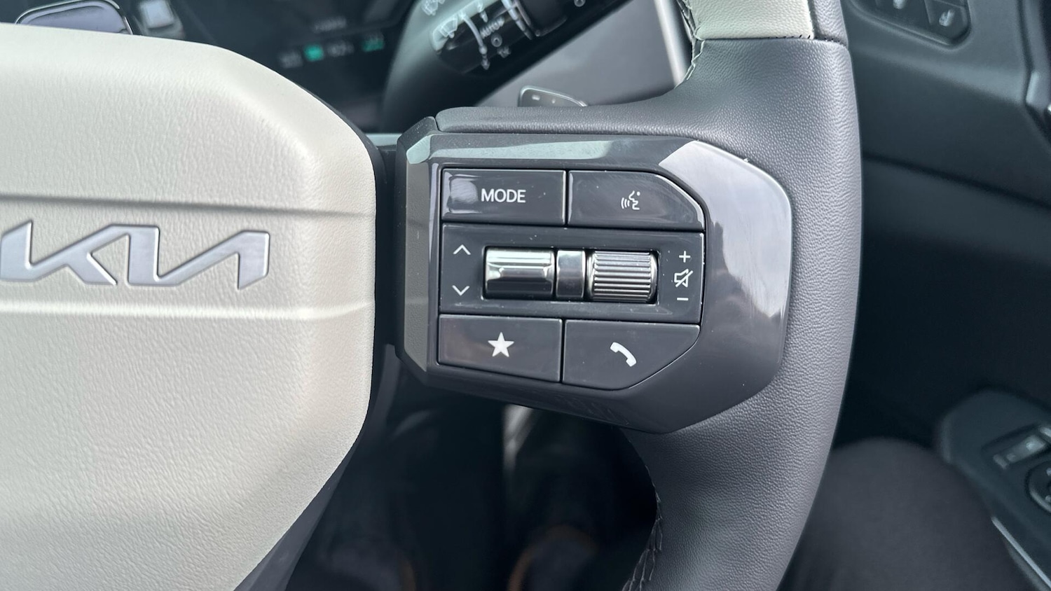 Used Kia EV5 2025 for sale - 77673005: Photo 35