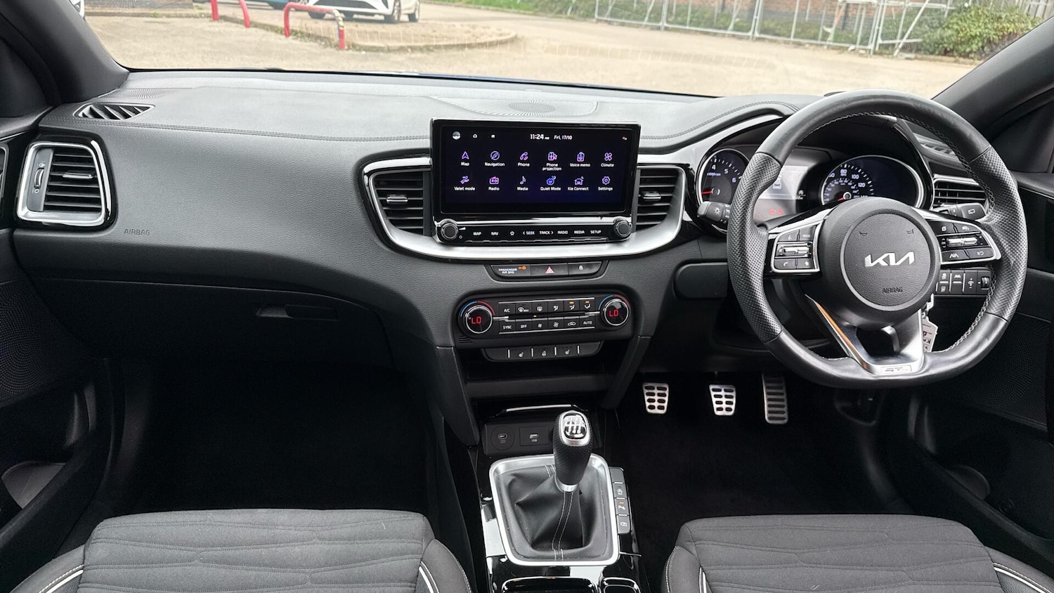 Used Kia XCeed 2023 for sale - 76306352: Photo 7