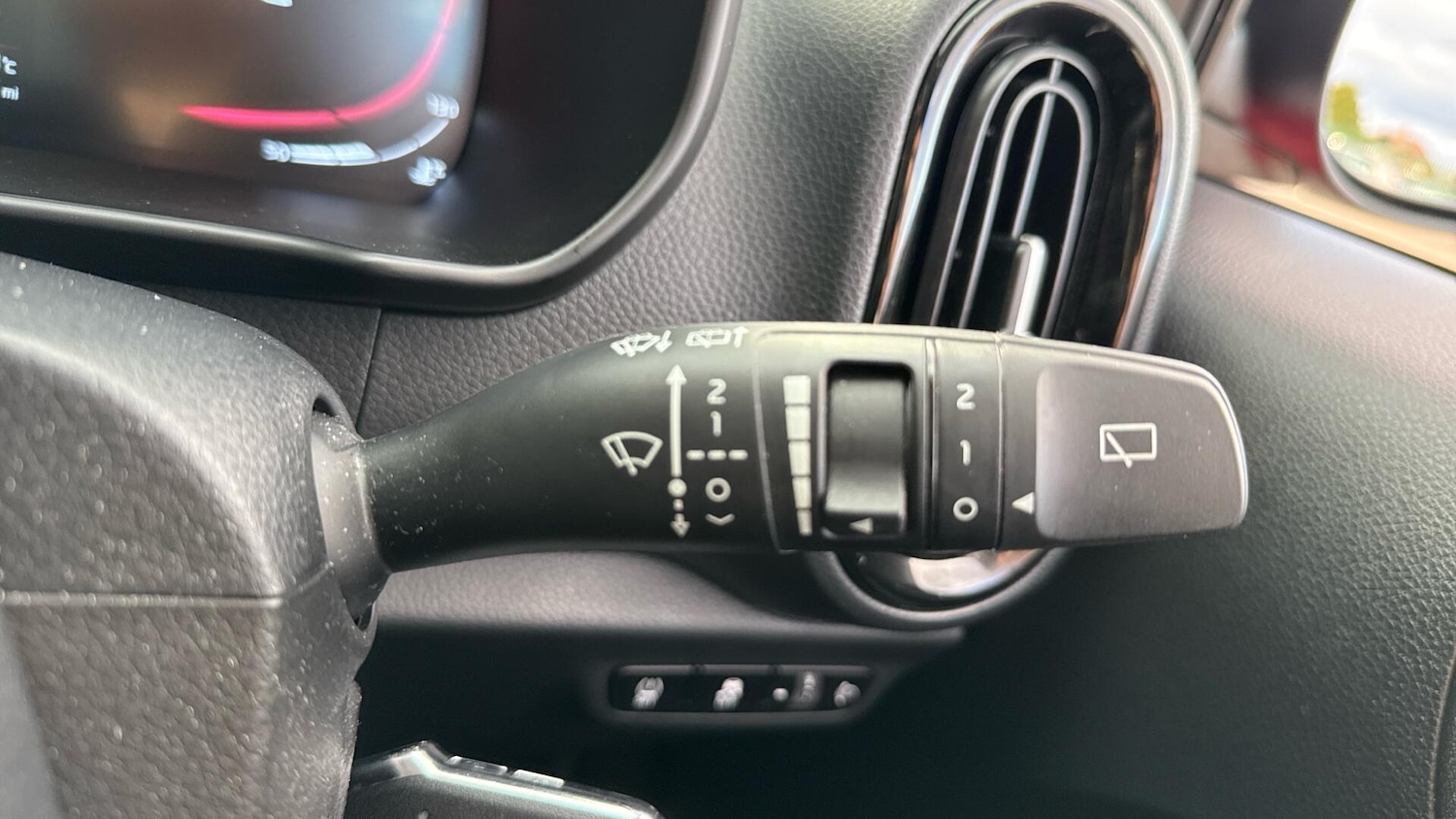 Used Kia Picanto 2024 for sale - 76306316: Photo 35