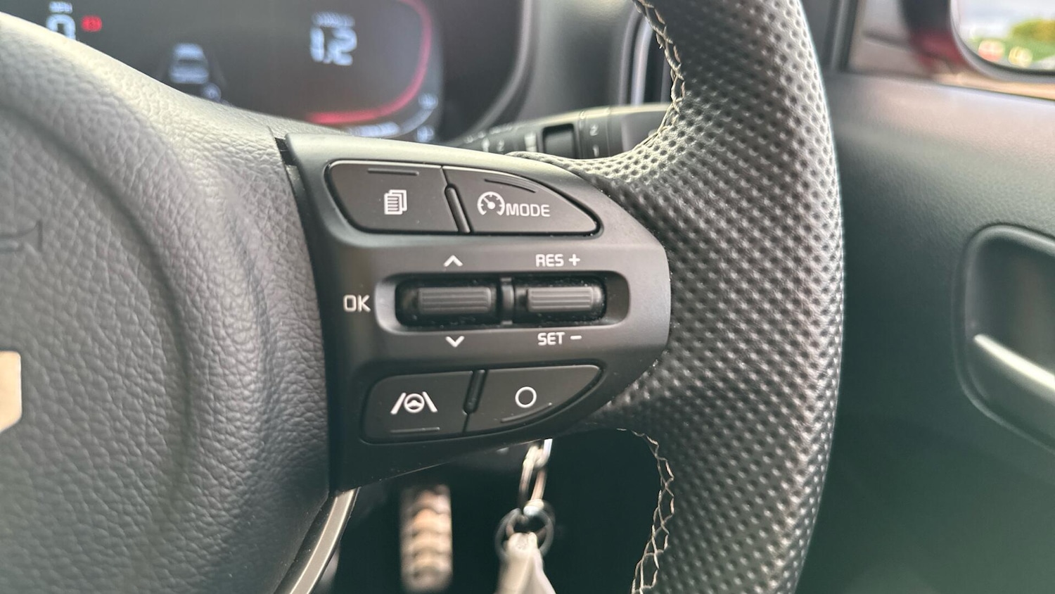 Used Kia Picanto 2024 for sale - 76306316: Photo 37