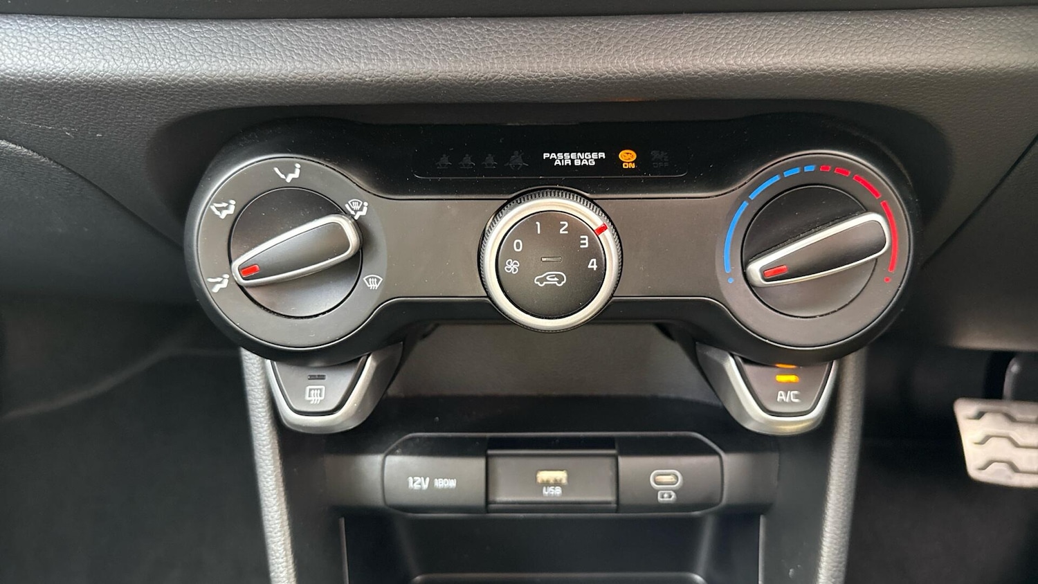 Used Kia Picanto 2024 for sale - 76306316: Photo 40