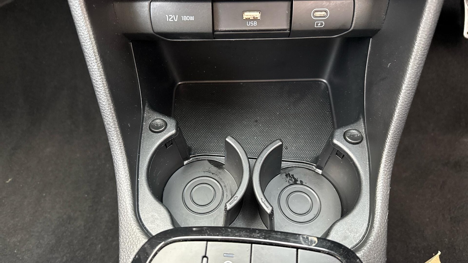 Used Kia Picanto 2024 for sale - 76306316: Photo 41