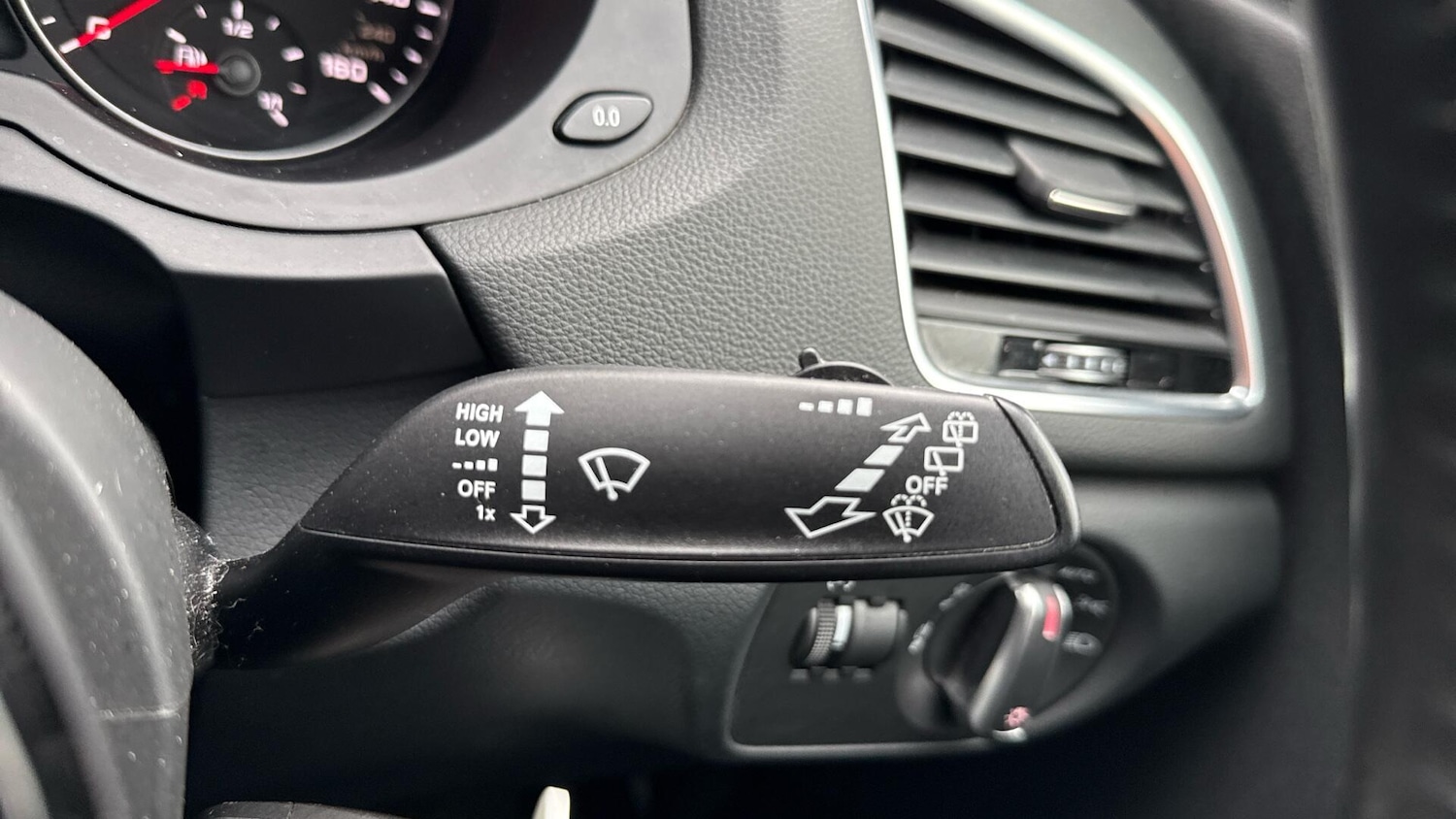 Used Audi Q3 2017 for sale - 76573774: Photo 37