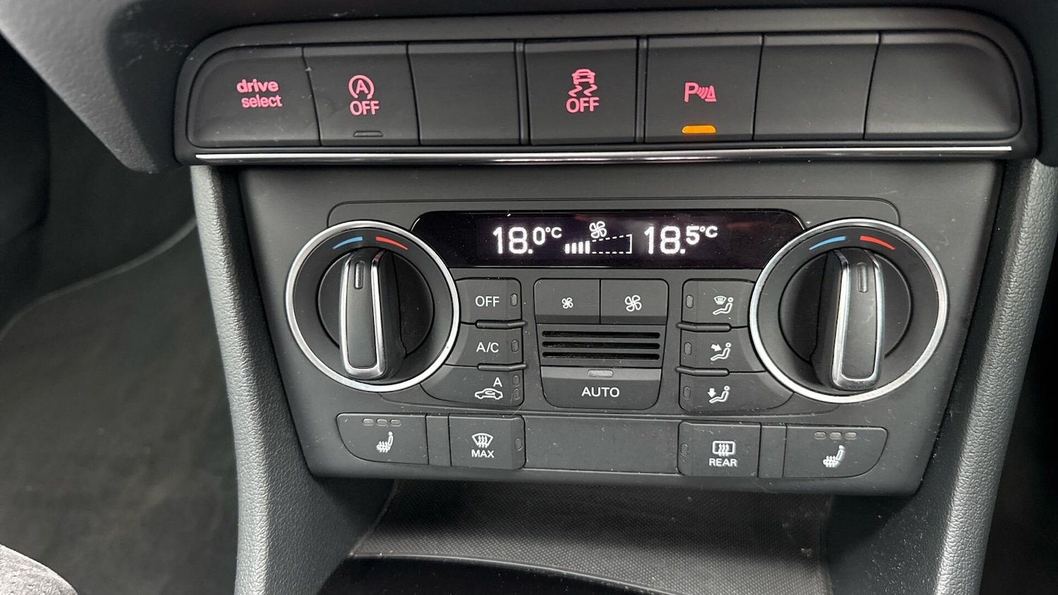 Used Audi Q3 2017 for sale - 76573774: Photo 45