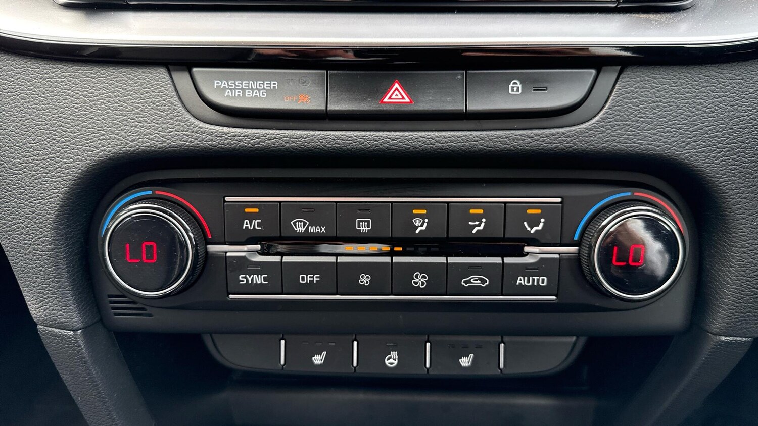 Used Kia Ceed 2025 for sale - 76306436: Photo 40