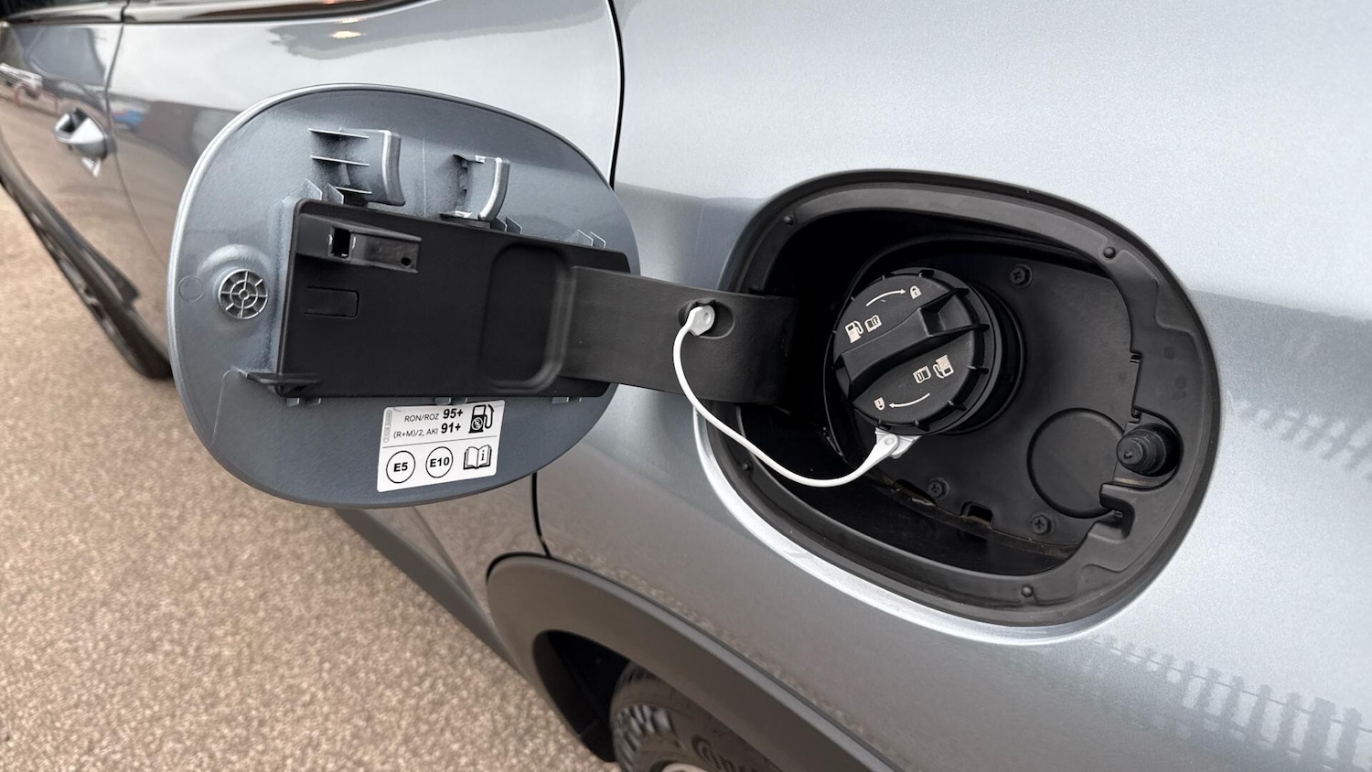 Used Kia XCeed 2025 for sale - 76306435: Photo 29