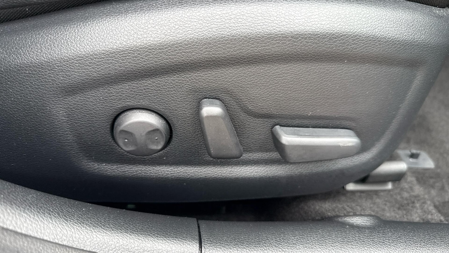 Used Kia XCeed 2025 for sale - 76306435: Photo 41