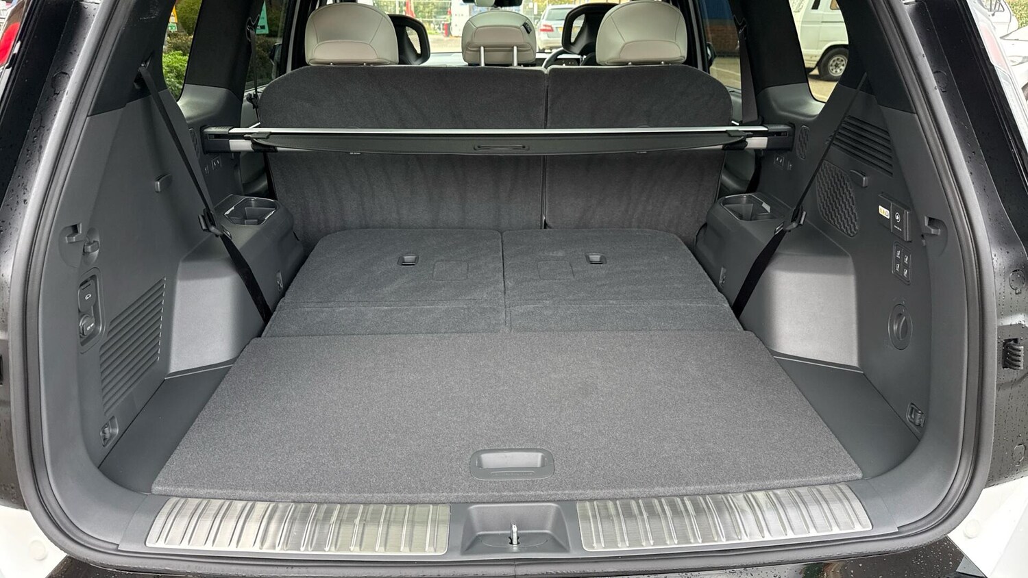 Used Kia EV9 2025 for sale - 77673024: Photo 35