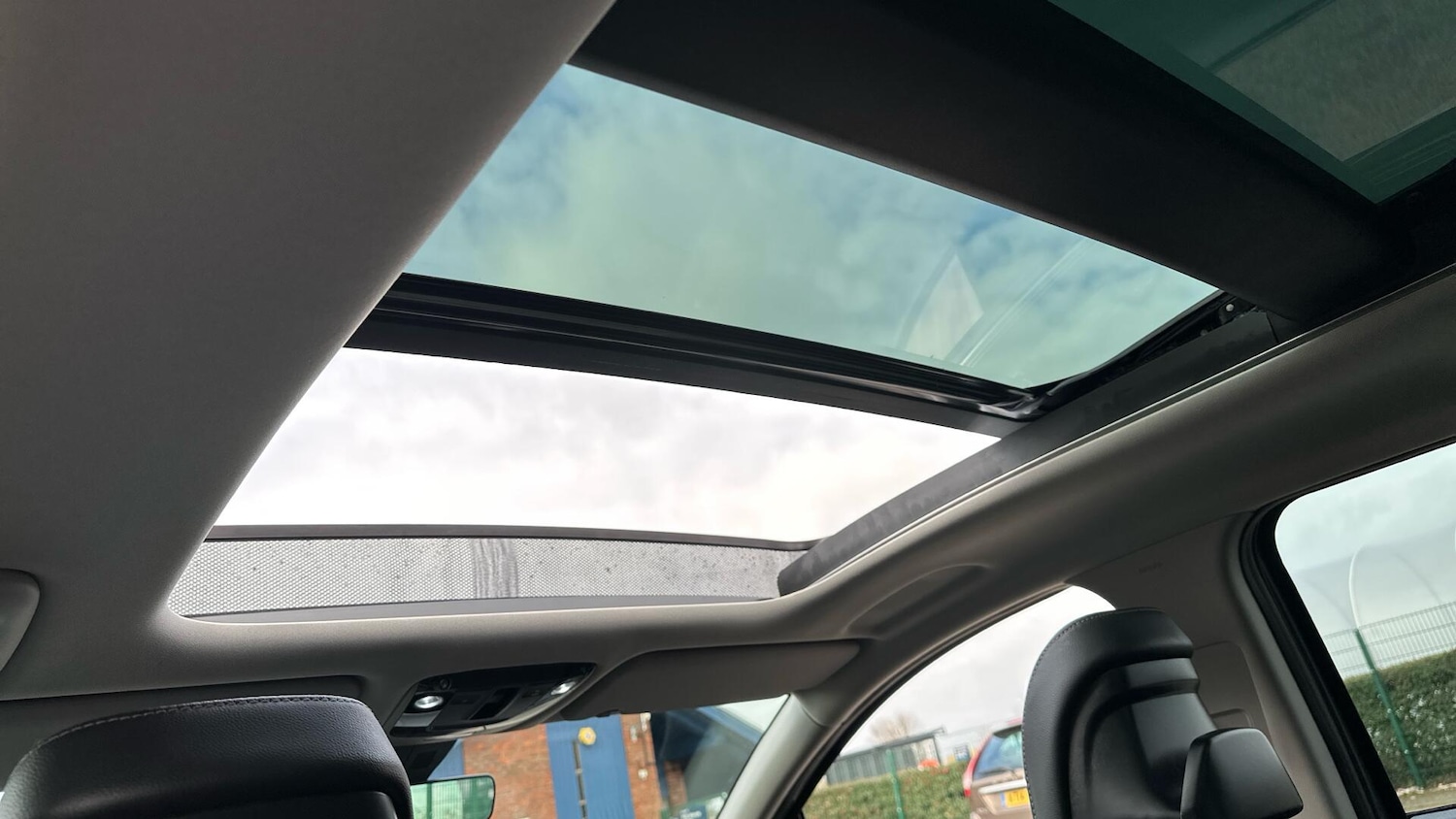 Used Kia Sportage 2023 for sale - 77673106: Photo 12