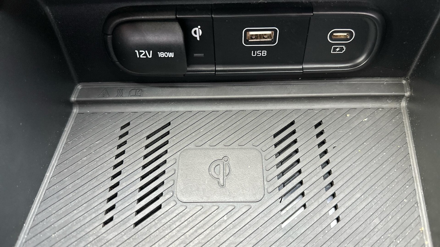 Used Kia Sportage 2023 for sale - 77673106: Photo 40