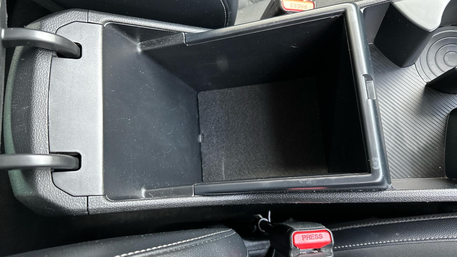 Used Kia Sportage 2023 for sale - 77673106: Photo 44