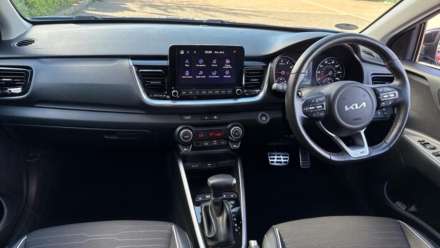 Used Kia Stonic 2022 for sale - 76561718: Photo 6