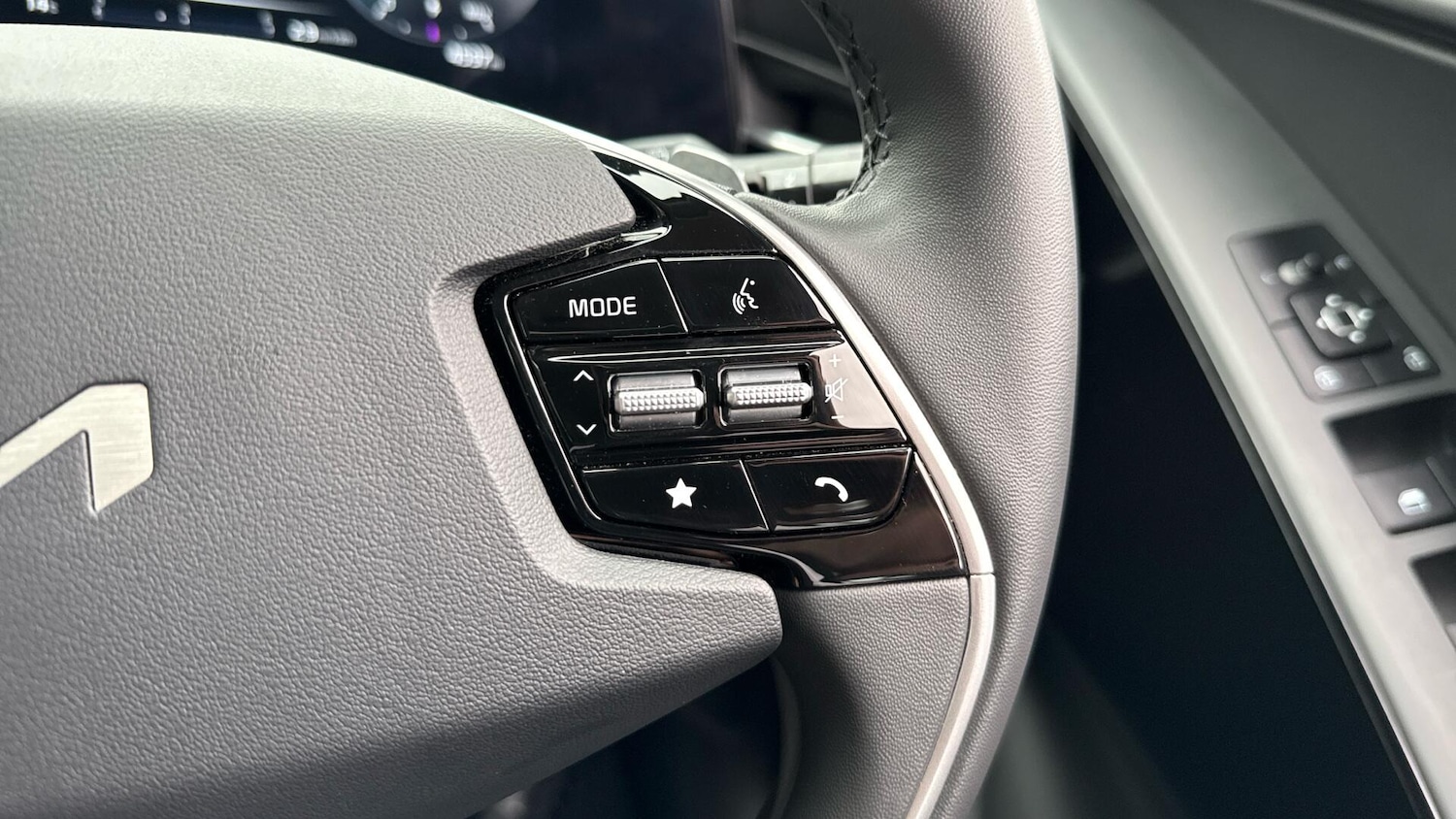 Used Kia Niro 2025 for sale - 76562212: Photo 37