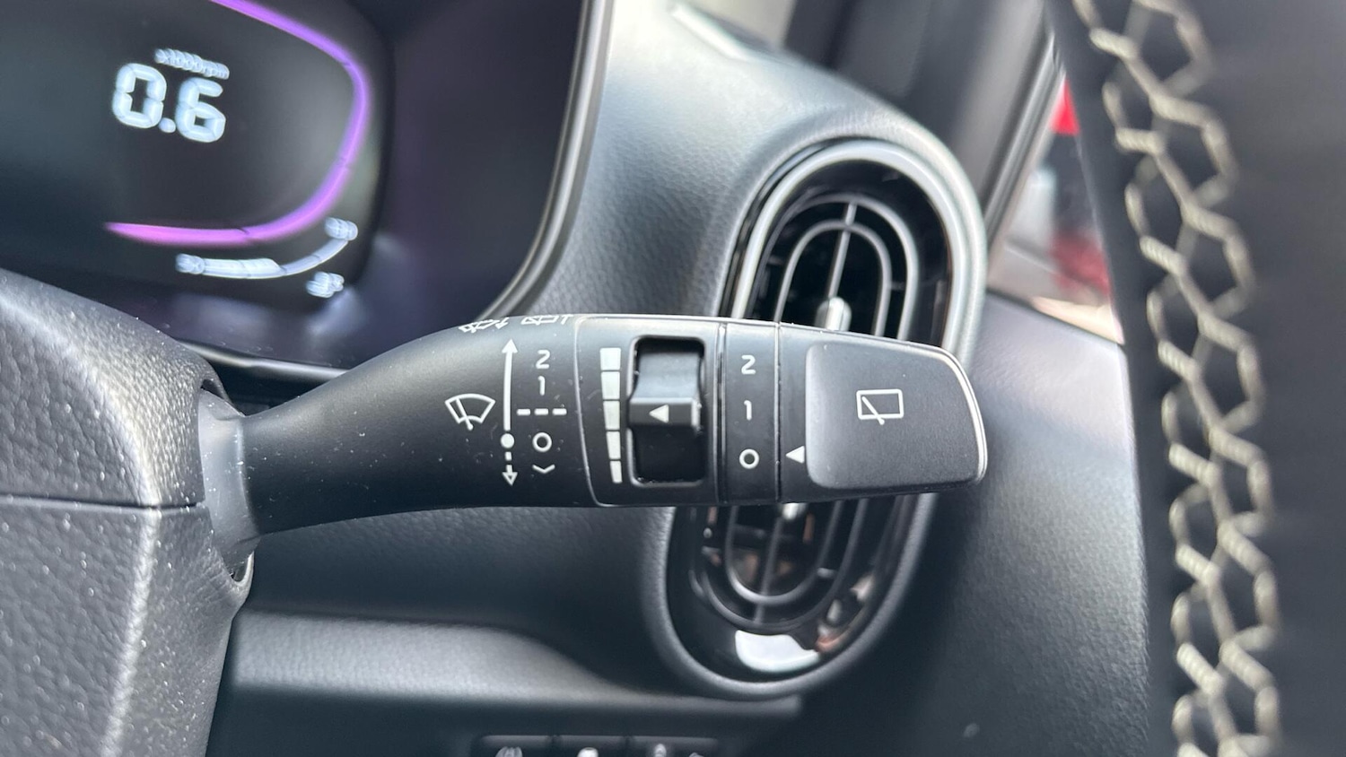 Used Kia Picanto 2024 for sale - 76371018: Photo 34