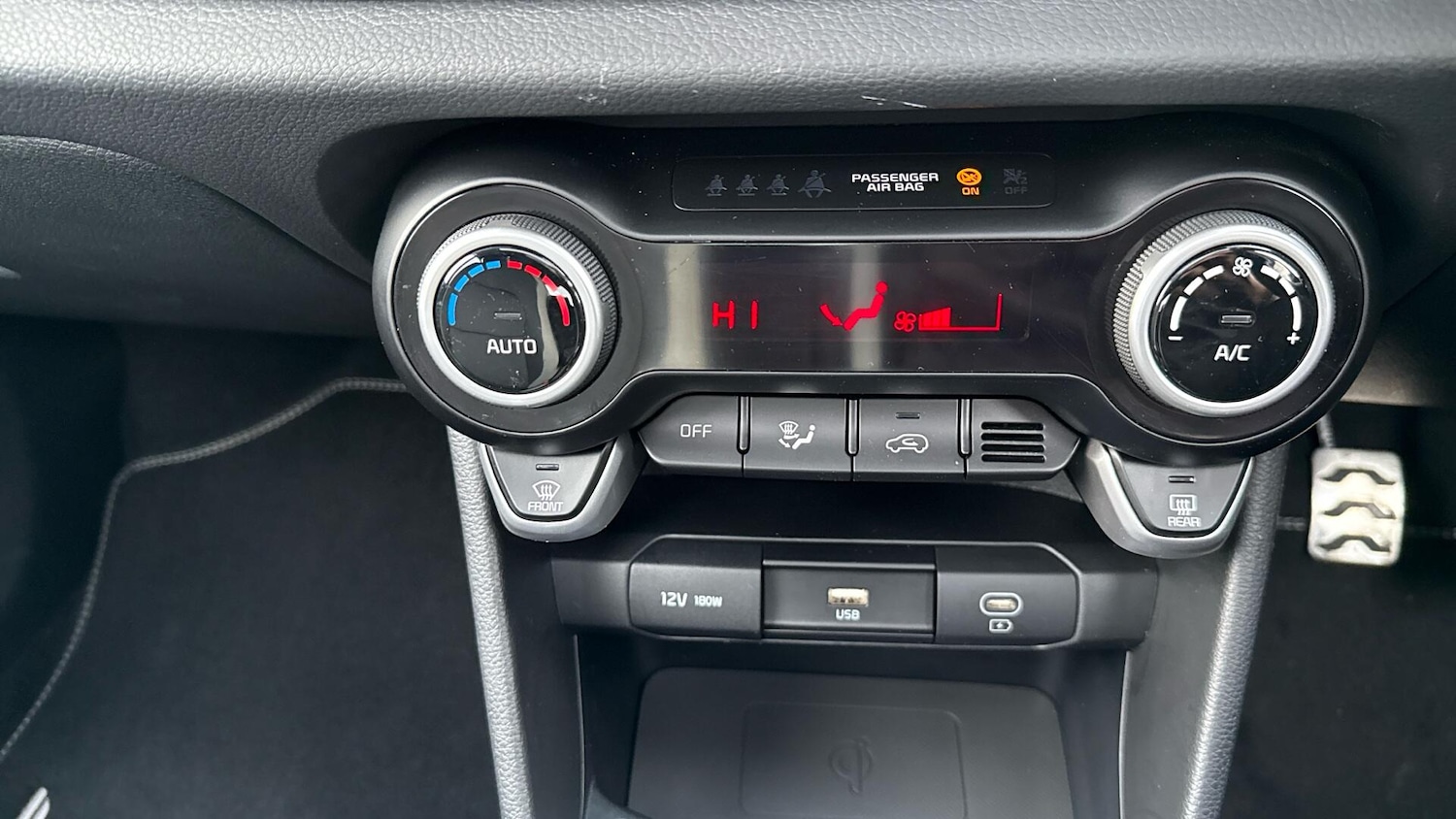 Used Kia Picanto 2024 for sale - 76371018: Photo 39