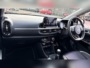 Used Kia Picanto 2024 for sale - 76371018: Photo